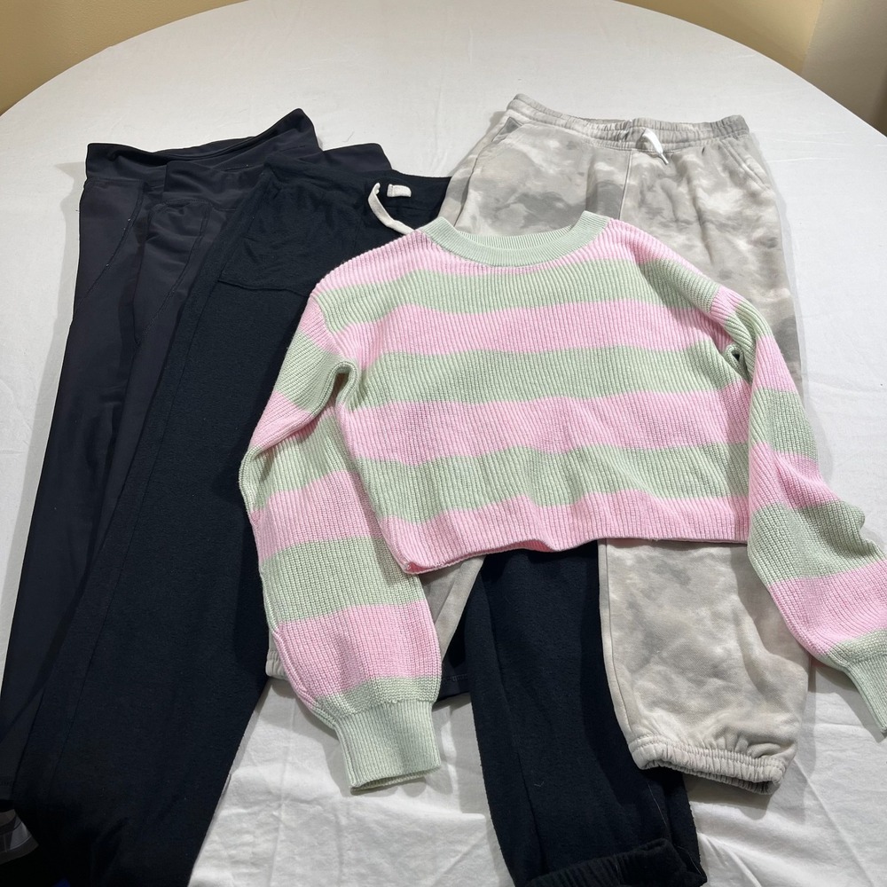 Lot Junior Girls Size Large - 5 Pieces Leggings Cat & Jack Sweats HM Sweater